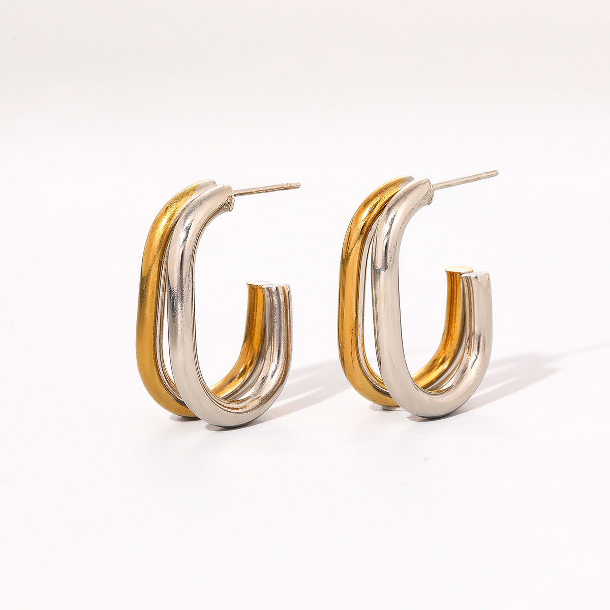 María Earrings
