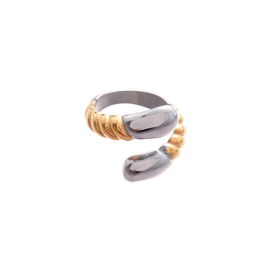 Ive Ring