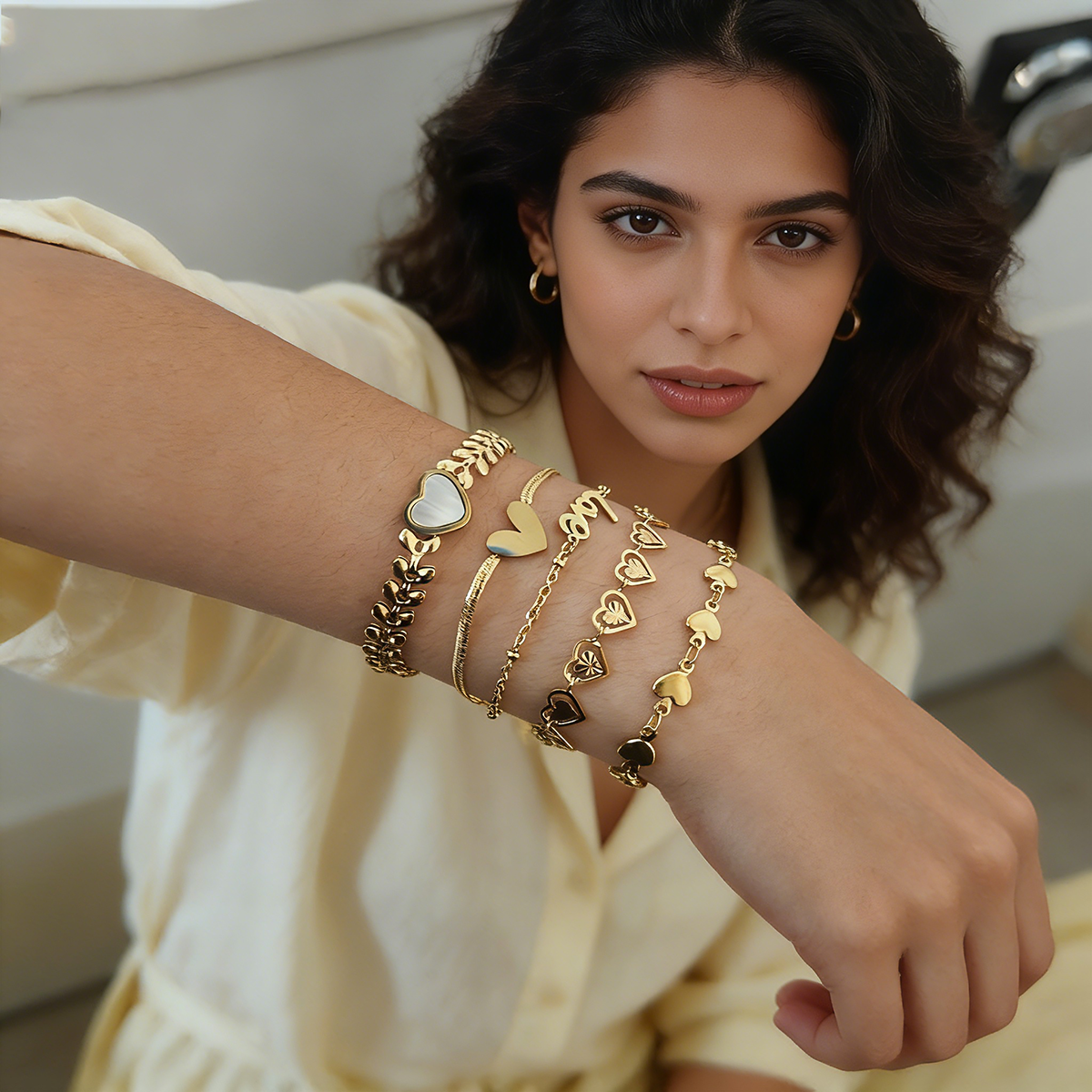 Liv Bracelet