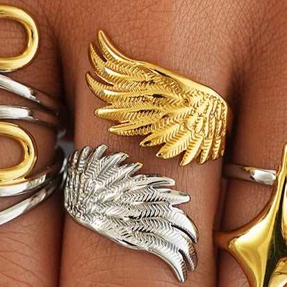 Angela Ring